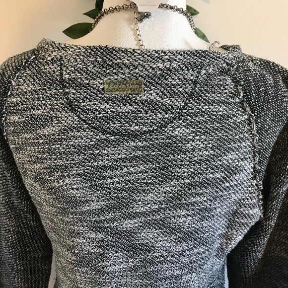 Calvin Klein Performance Quick Dry Top! Small - Picture 5 of 6